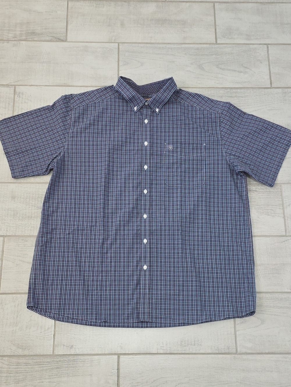 Ariat Wrinkle Free Men's Size XXL Blue/White Plaid Short Sleeve Button Up Casual